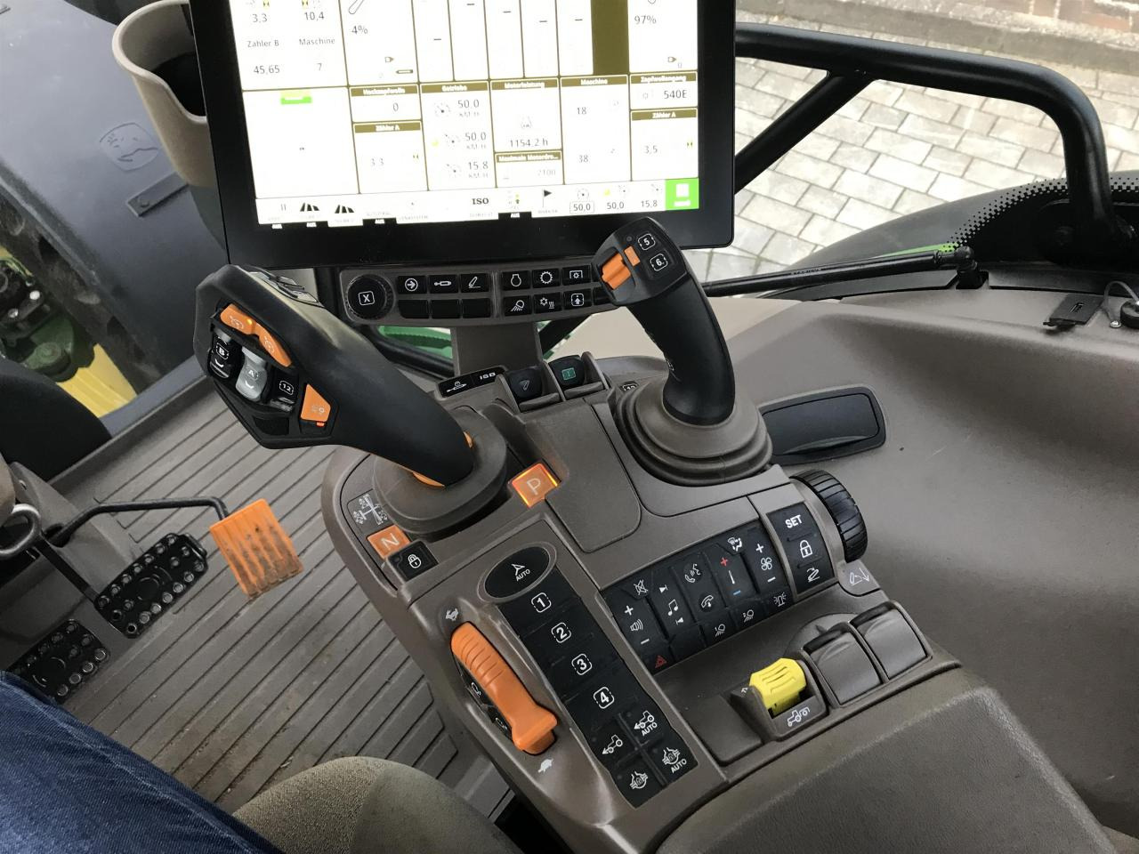 Trator John Deere 6R 140: foto 7