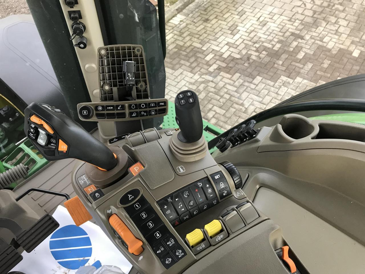 Trator John Deere 7R 350: foto 10 Trator John Deere 7R 350: foto 10