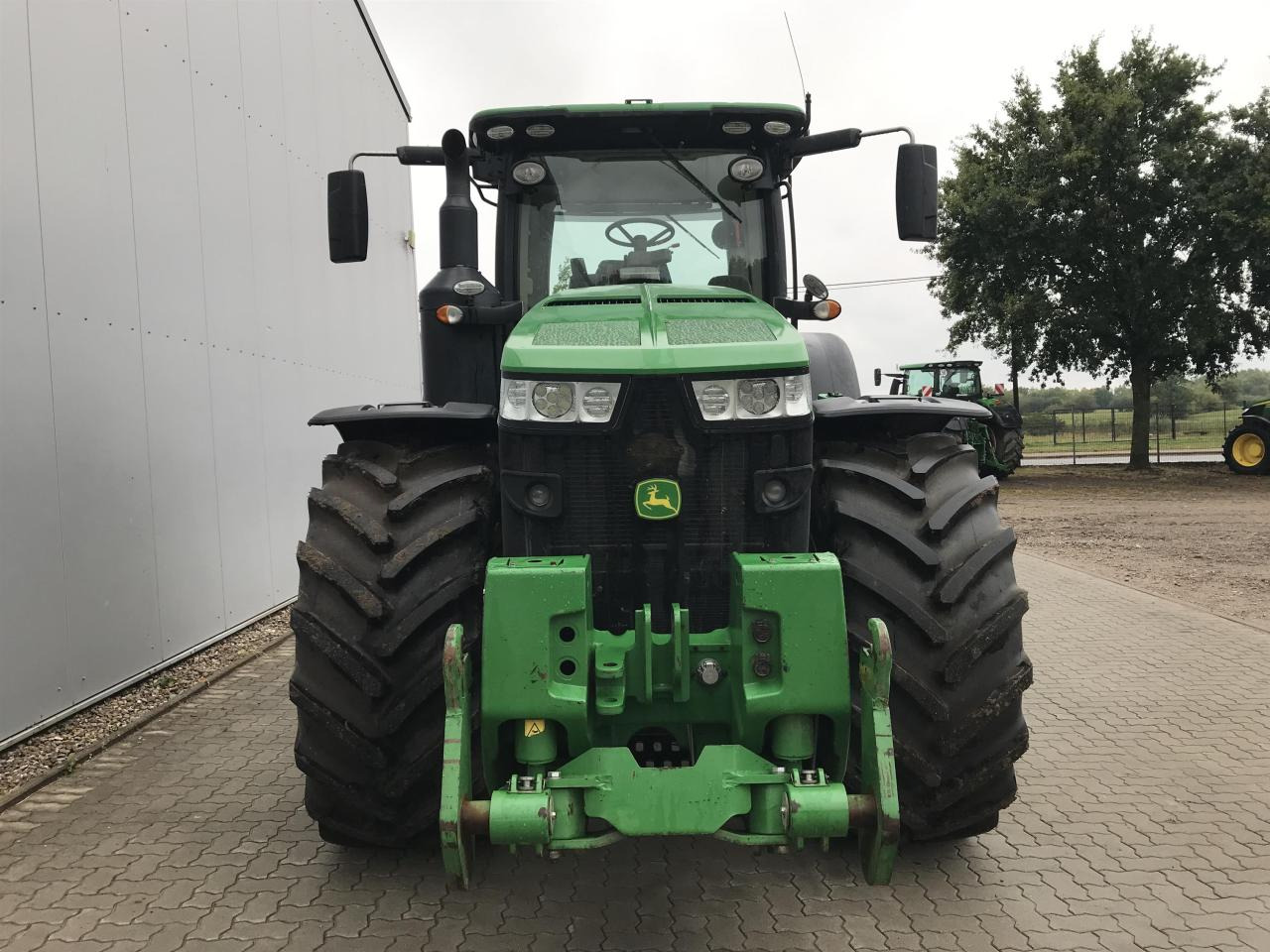 John Deere 8400R - Trator: foto 3 John Deere 8400R - Trator: foto 3