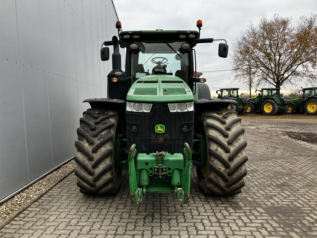 John Deere 8400R - Trator: foto 3 John Deere 8400R - Trator: foto 3