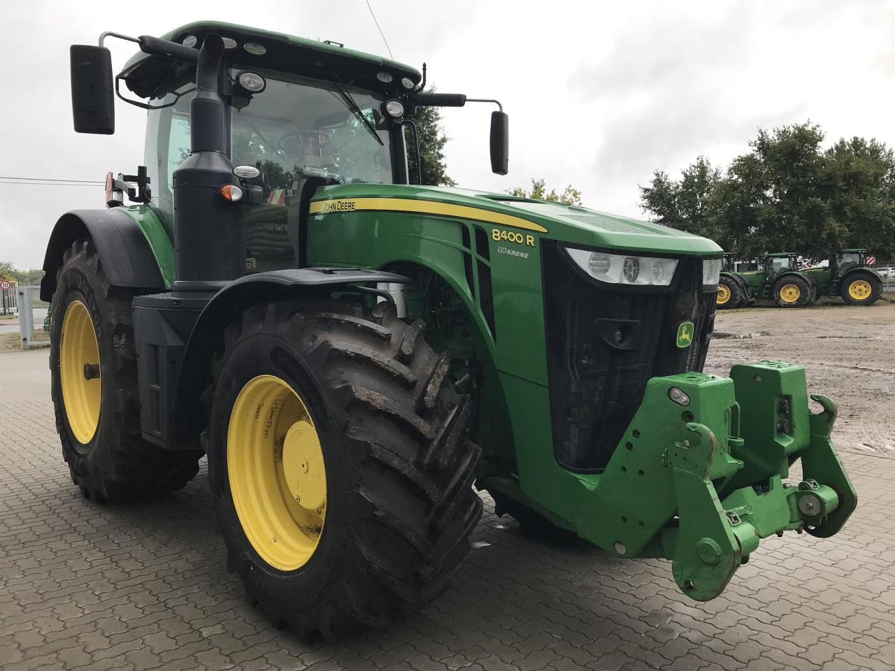 John Deere 8400R - Trator: foto 2 John Deere 8400R - Trator: foto 2