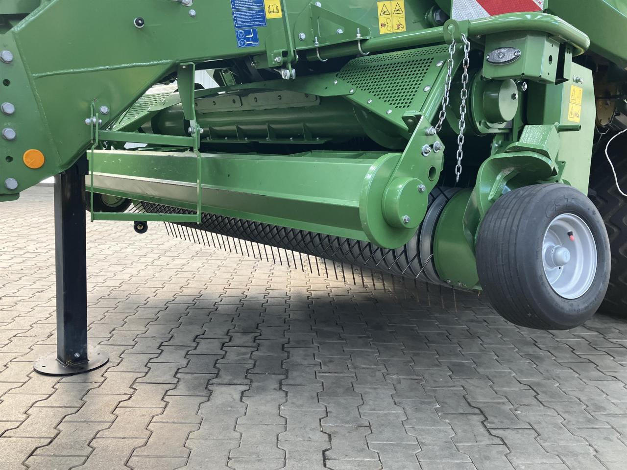 Enfardadeira de fardos quadrados Krone Big Pack 1270 VC: foto 17