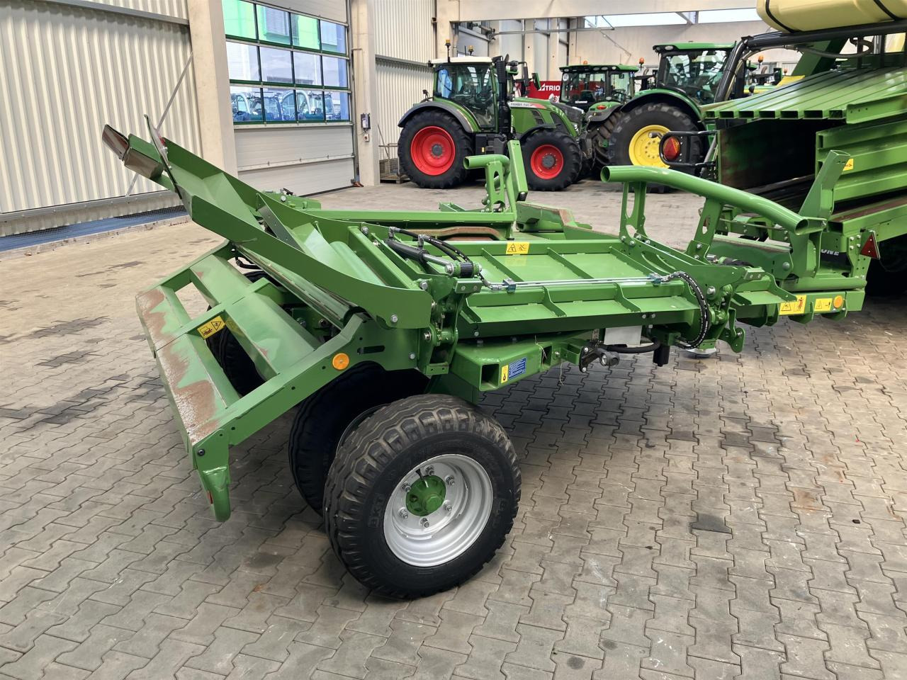 Enfardadeira de fardos quadrados Krone Big Pack 1270 VC: foto 6