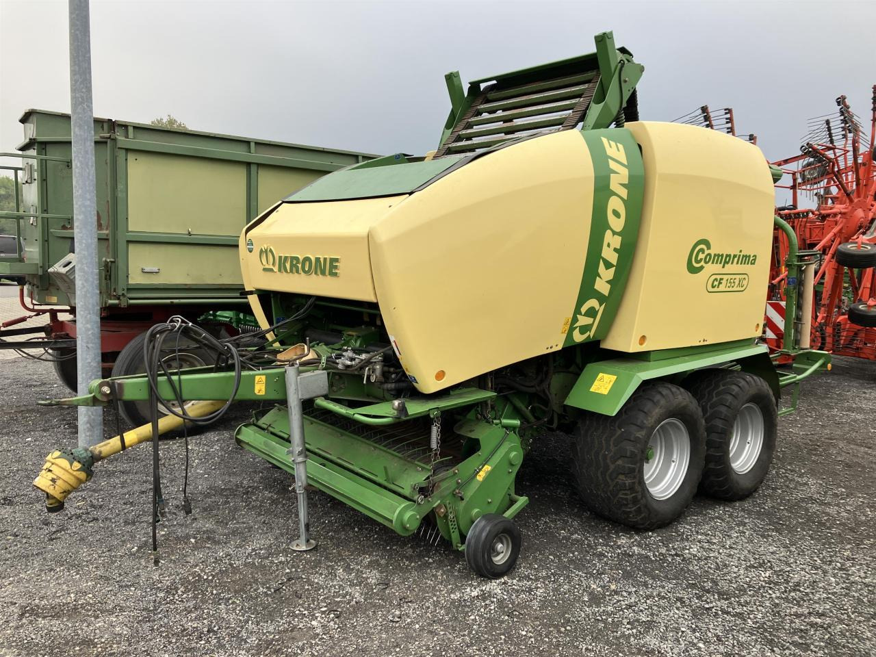 Krone CF 155 XC - Enfardadeira de fardos redondos: foto 1 Krone CF 155 XC - Enfardadeira de fardos redondos: foto 1