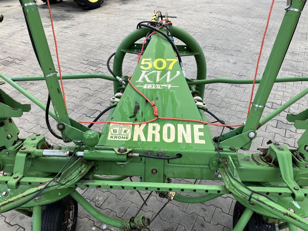 Krone KW 7.70/6x7 - Ancinho enleirador: foto 4 Krone KW 7.70/6x7 - Ancinho enleirador: foto 4