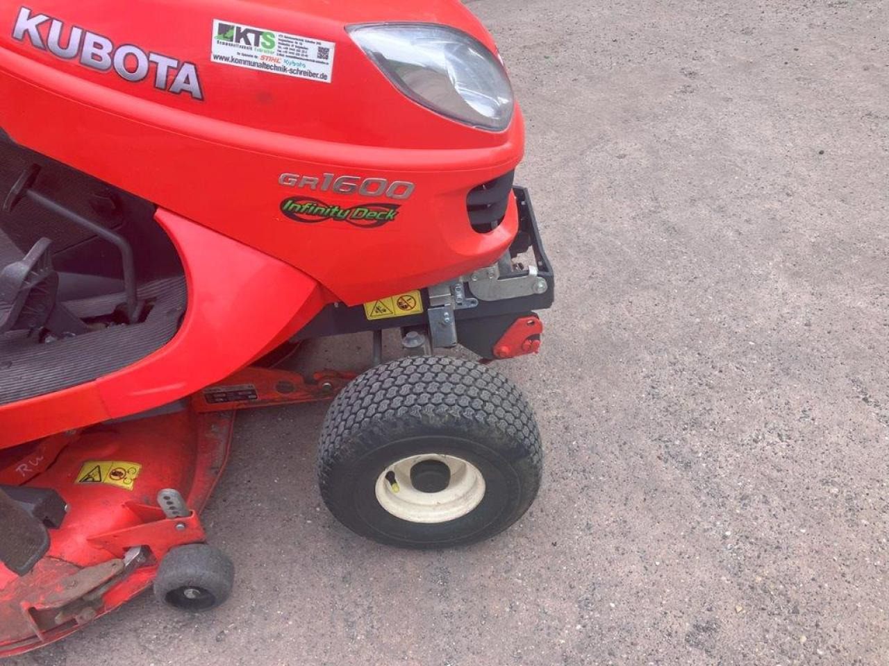 Kubota GR1600-ID-II - Cortador de grama: foto 3 Kubota GR1600-ID-II - Cortador de grama: foto 3