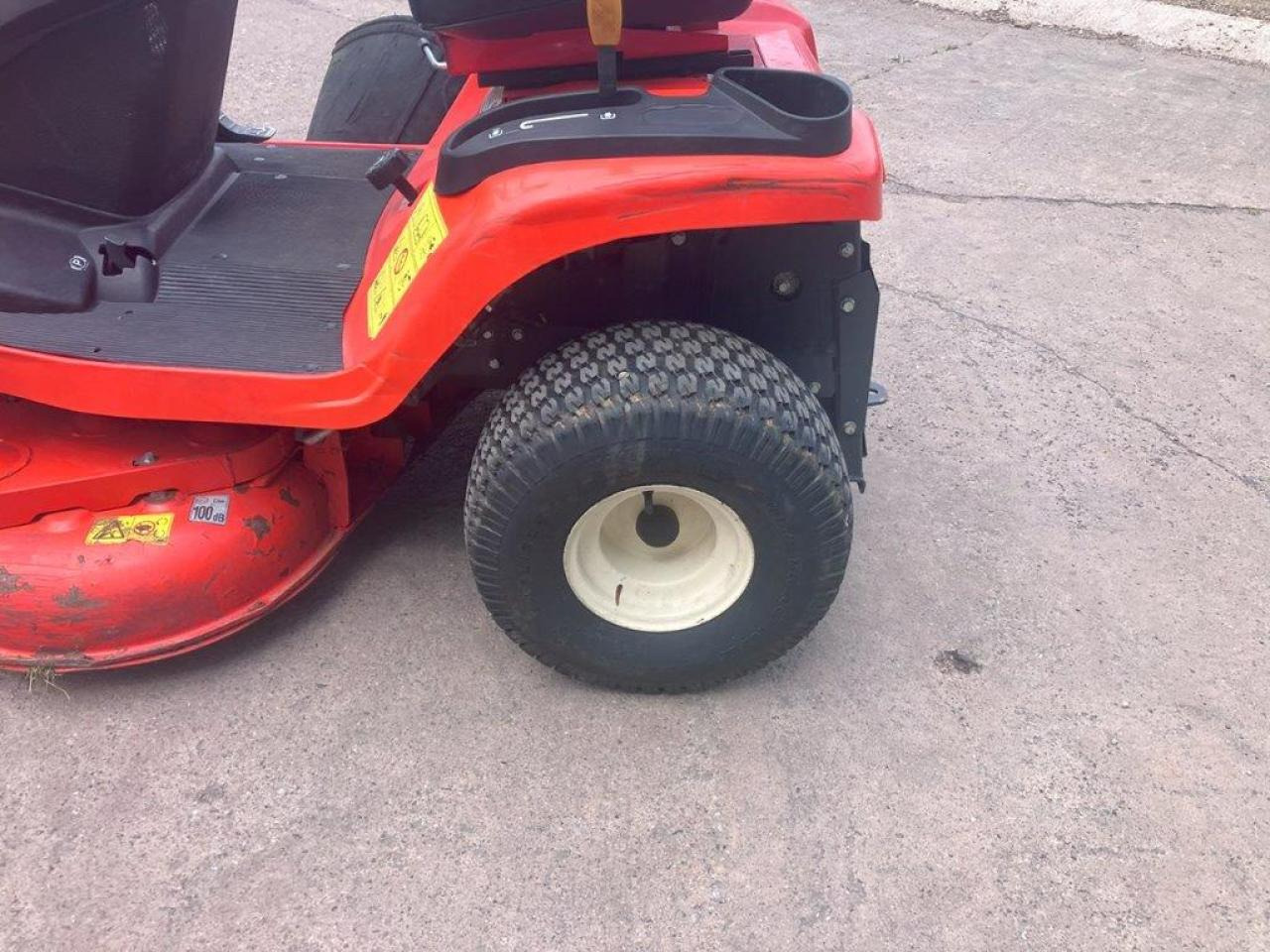 Kubota GR1600-ID-II - Cortador de grama: foto 5 Kubota GR1600-ID-II - Cortador de grama: foto 5