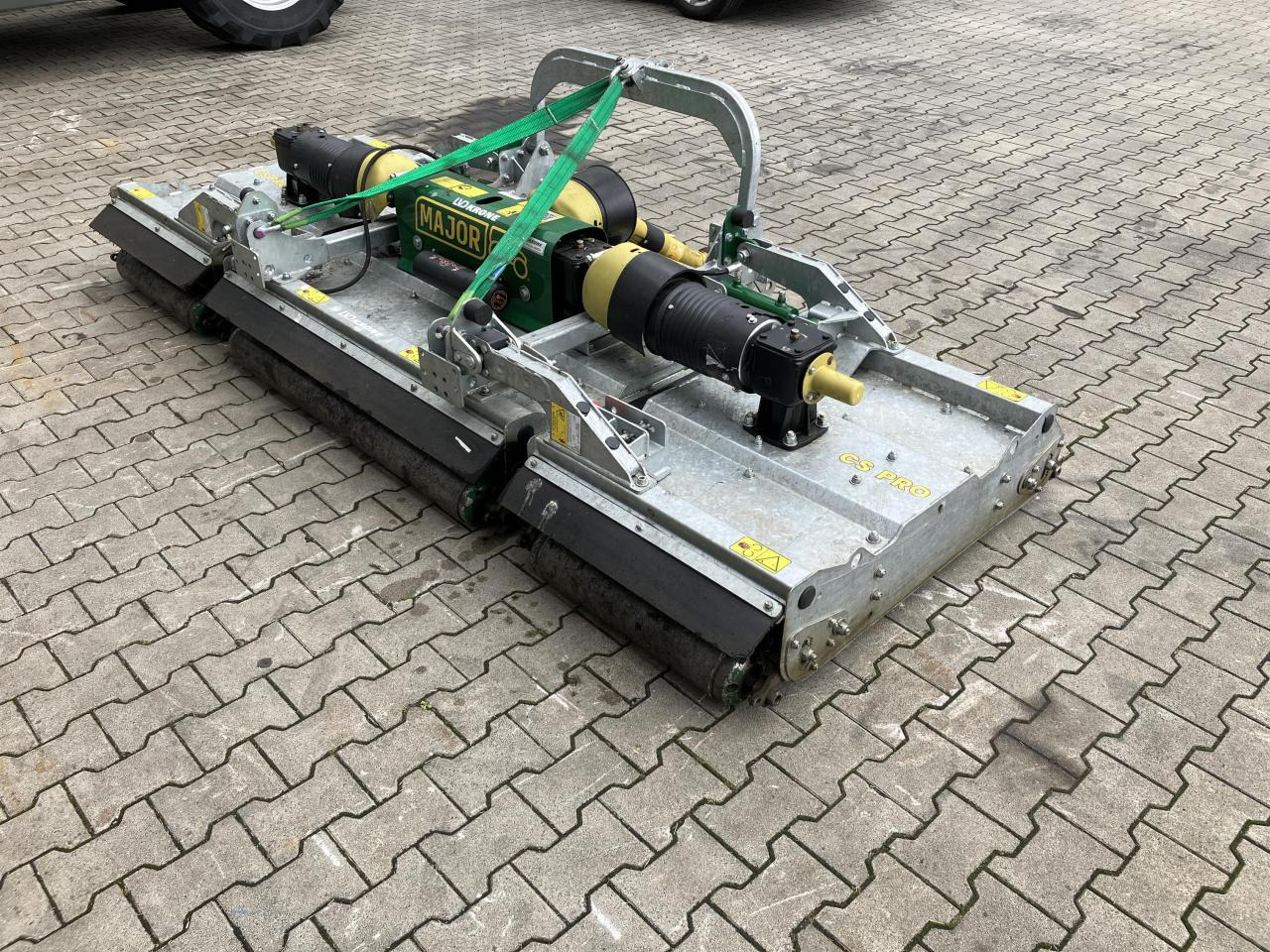 Major MJ65-300 - Cortador de grama: foto 2 Major MJ65-300 - Cortador de grama: foto 2