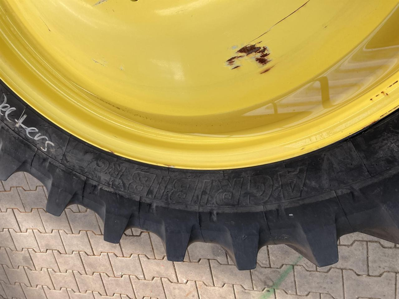 Michelin 320/85R38 - Pneu de Máquina agrícola: foto 5 Michelin 320/85R38 - Pneu de Máquina agrícola: foto 5