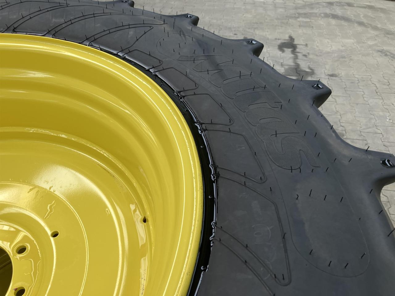 Mitas 600/65R38 - Pneu de Máquina agrícola: foto 3 Mitas 600/65R38 - Pneu de Máquina agrícola: foto 3