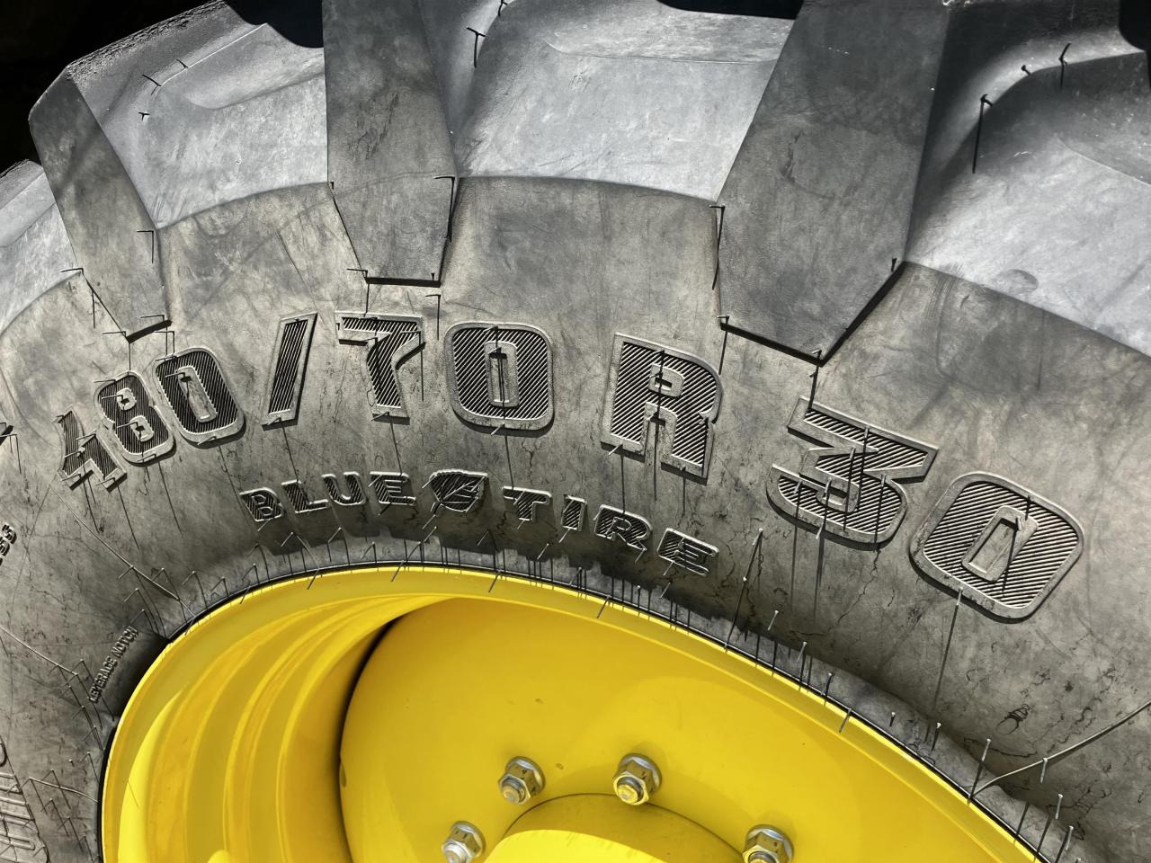 Trelleborg 480/70R30 - Pneu de Máquina agrícola: foto 5 Trelleborg 480/70R30 - Pneu de Máquina agrícola: foto 5