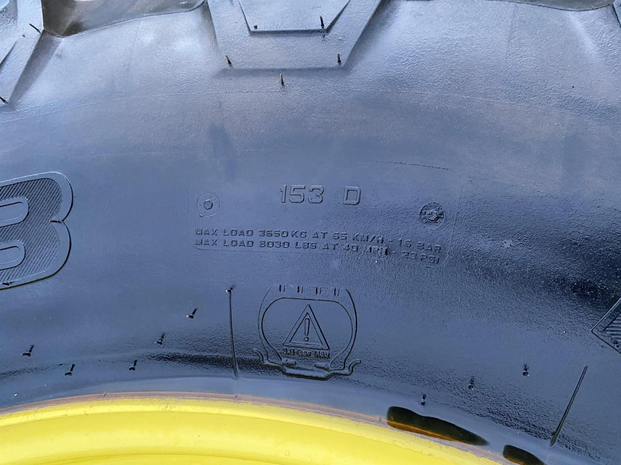Trelleborg 600/65R38 - Pneu de Máquina agrícola: foto 2 Trelleborg 600/65R38 - Pneu de Máquina agrícola: foto 2