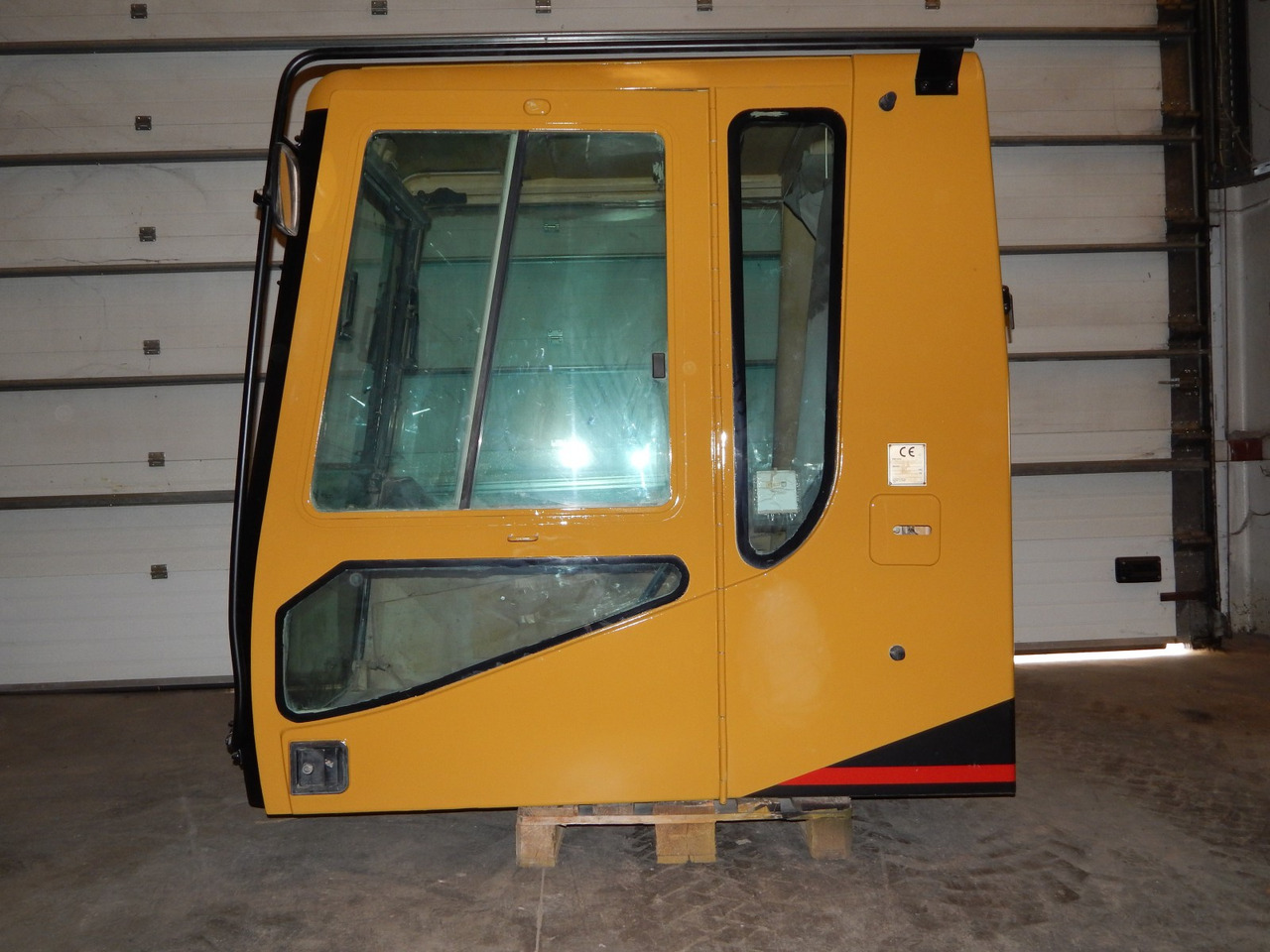 Cab ROPS CATERPILLAR 365B - Cabine de Máquina de construção: foto 2 Cab ROPS CATERPILLAR 365B - Cabine de Máquina de construção: foto 2