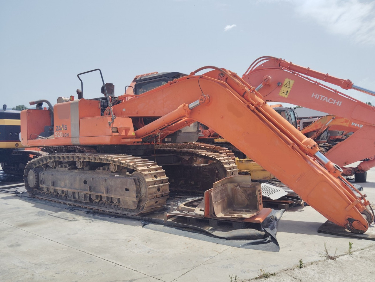 EXCAVADORA HITACHI ZX520LCH-3 - Escavadora de rastos: foto 3 EXCAVADORA HITACHI ZX520LCH-3 - Escavadora de rastos: foto 3