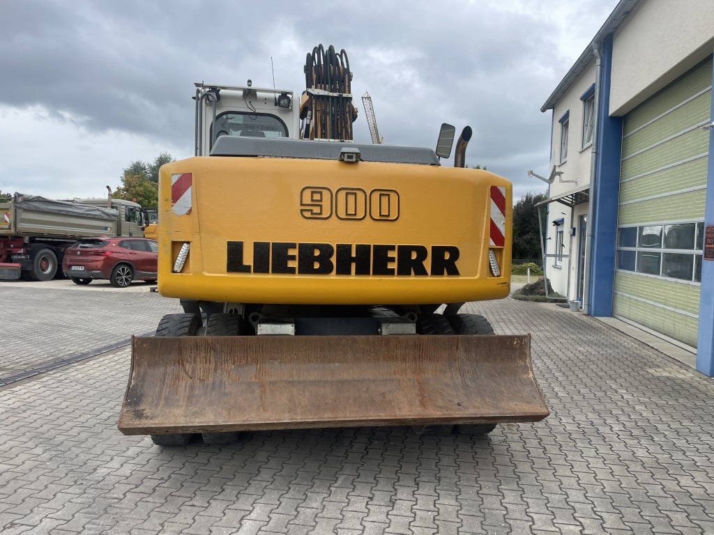 Liebherr A 900 C Litronic - Escavadeira de rodas: foto 4 Liebherr A 900 C Litronic - Escavadeira de rodas: foto 4