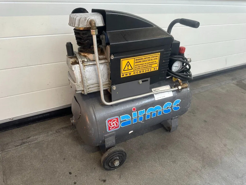 Airmec FIAC BXA 25200 Elektrische Zuigercompressor 2 PK 150 L / min 8 Bar - Compressor de ar: foto 2 Airmec FIAC BXA 25200 Elektrische Zuigercompressor 2 PK 150 L / min 8 Bar - Compressor de ar: foto 2