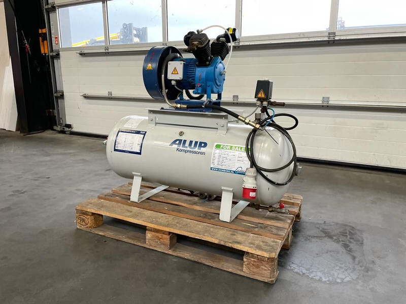 Alup 2.2 kW 240 L / min 10 Bar Elektrische Zuigercompressor op ketel - Compressor de ar: foto 2 Alup 2.2 kW 240 L / min 10 Bar Elektrische Zuigercompressor op ketel - Compressor de ar: foto 2