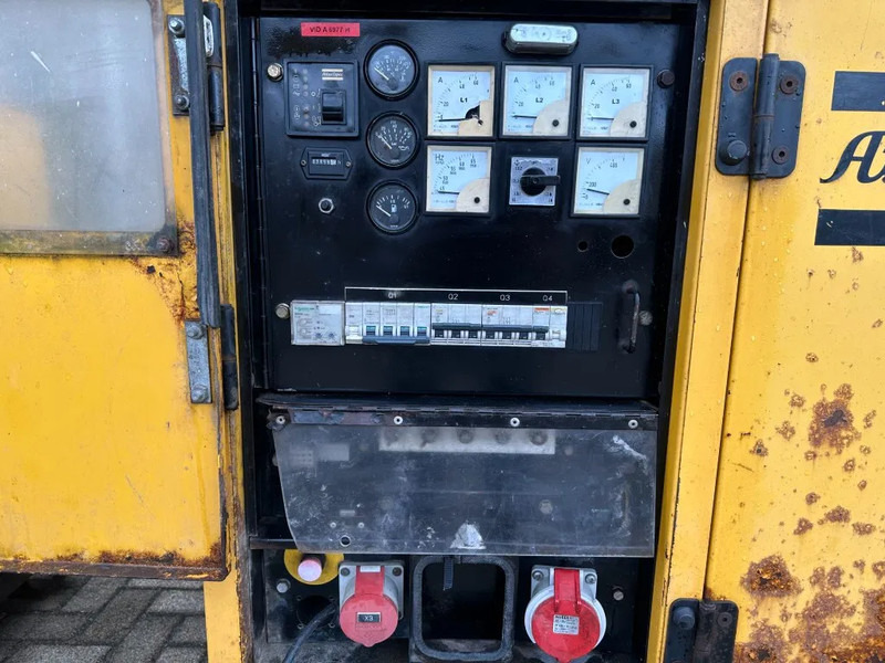 Atlas-Copco QAS 38 Yanmar Mecc Alte Spa 40 kVA Silent generatorset - Gerador elétrico: foto 3 Atlas-Copco QAS 38 Yanmar Mecc Alte Spa 40 kVA Silent generatorset - Gerador elétrico: foto 3