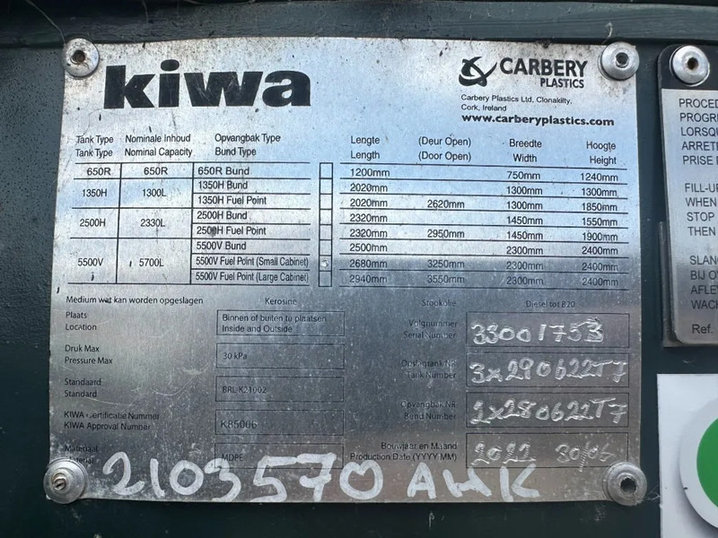Carbery Kiwa dubbelwandig met mangat Dieseltank 5700 liter met 230 V pompset New ! Overstock - Contêiner marítimo: foto 4 Carbery Kiwa dubbelwandig met mangat Dieseltank 5700 liter met 230 V pompset New ! Overstock - Contêiner marítimo: foto 4