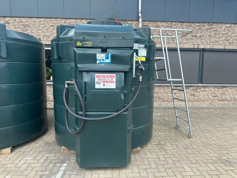 Carbery Kiwa dubbelwandig met mangat Dieseltank 5700 liter met 230 V pompset New ! Overstock - Contêiner marítimo: foto 1 Carbery Kiwa dubbelwandig met mangat Dieseltank 5700 liter met 230 V pompset New ! Overstock - Contêiner marítimo: foto 1