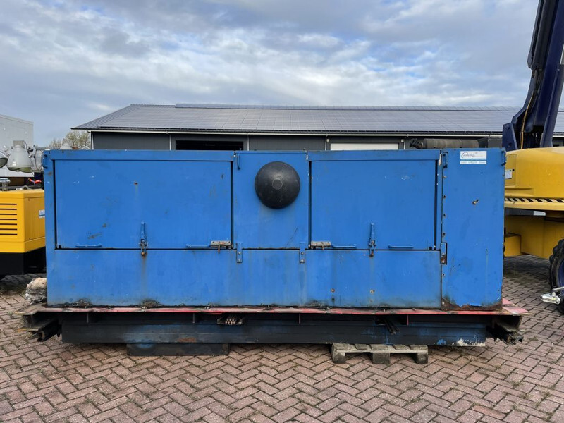 Caterpillar C12 Leroy Somer 400 kVA Silent generatorset - Gerador elétrico: foto 2 Caterpillar C12 Leroy Somer 400 kVA Silent generatorset - Gerador elétrico: foto 2