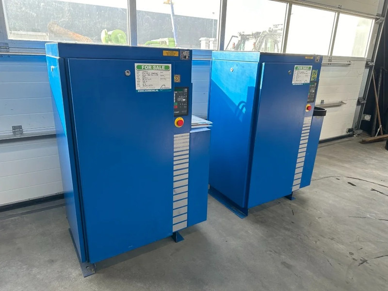Compair MSK-G22 Elektrische Schroefcompressor 22 kW 3000 L / min 10 Bar - Compressor de ar: foto 4 Compair MSK-G22 Elektrische Schroefcompressor 22 kW 3000 L / min 10 Bar - Compressor de ar: foto 4