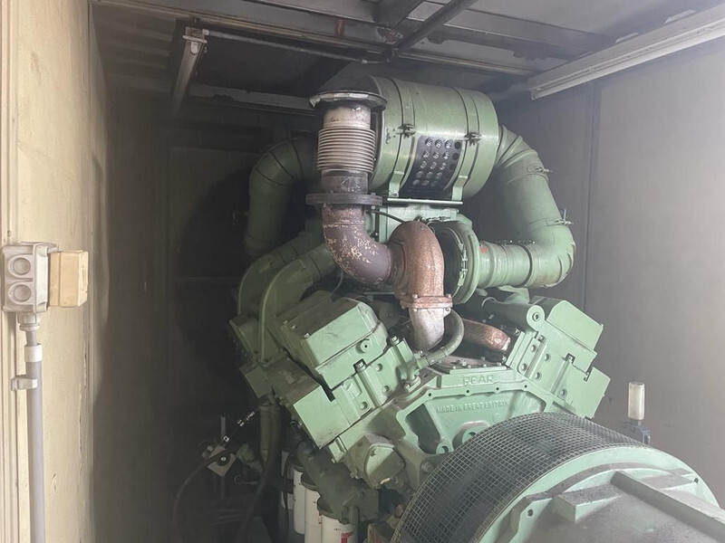 Cummins KTA 38 G1 Leroy Somer 1500 kVA Silent generatorset in 40 ft container - Gerador elétrico: foto 2 Cummins KTA 38 G1 Leroy Somer 1500 kVA Silent generatorset in 40 ft container - Gerador elétrico: foto 2