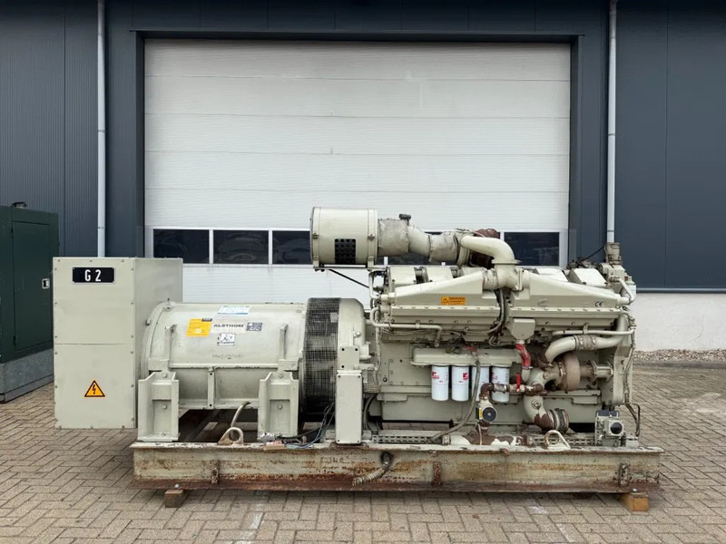 Cummins KTA 38 G5 Leroy Somer 1000 kVA noodstroom generatorset - Gerador elétrico: foto 1 Cummins KTA 38 G5 Leroy Somer 1000 kVA noodstroom generatorset - Gerador elétrico: foto 1