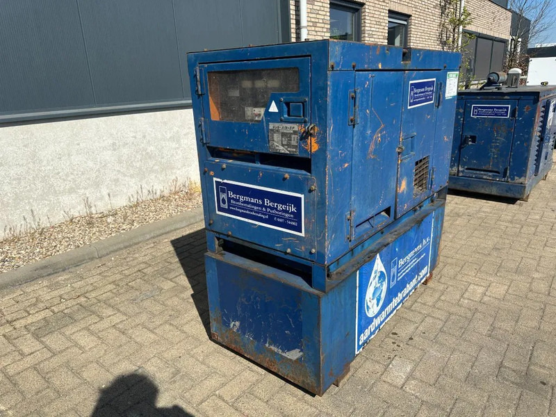 Denyo Kubota Mecc Alte Spa 13 kVA Silent generatorset - Gerador elétrico: foto 1 Denyo Kubota Mecc Alte Spa 13 kVA Silent generatorset - Gerador elétrico: foto 1