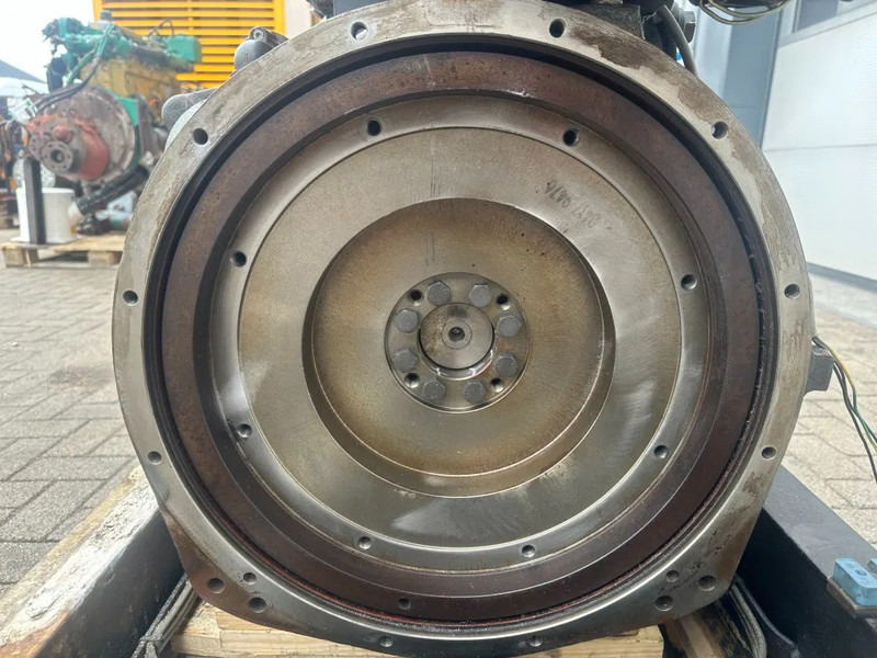 Deutz F4M 2011 Diesel motor 30 kW 39 PK bij 1500 rpm as New ! - Motor de Equipamento de movimentação: foto 5 Deutz F4M 2011 Diesel motor 30 kW 39 PK bij 1500 rpm as New ! - Motor de Equipamento de movimentação: foto 5