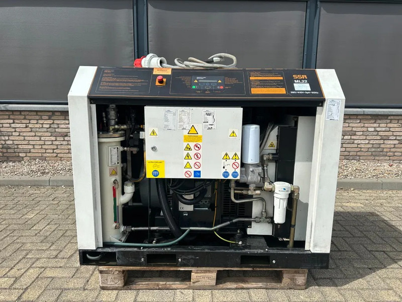 Ingersoll Rand SSR ML22 Elektrische Schroefcompressor 25 kW 3480 L / min 7.5 Bar - Compressor de ar: foto 3 Ingersoll Rand SSR ML22 Elektrische Schroefcompressor 25 kW 3480 L / min 7.5 Bar - Compressor de ar: foto 3