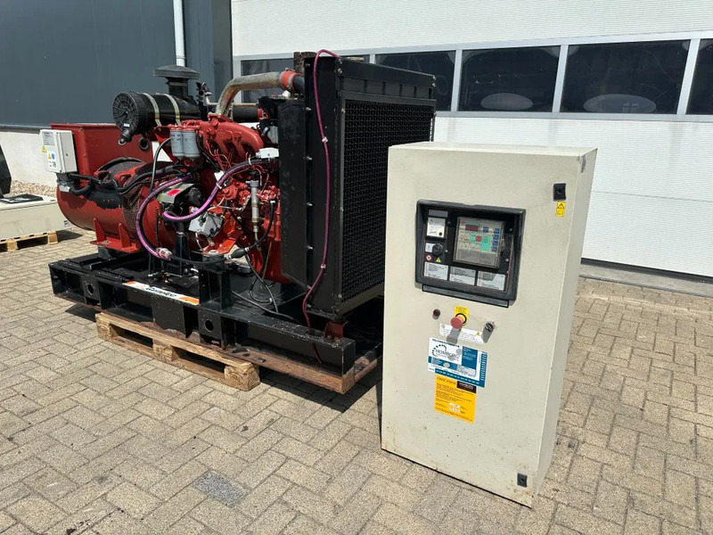 Iveco 8061 Marelli 150 kVA noodstroom generatorset ATS automatische netovername - Gerador elétrico: foto 4 Iveco 8061 Marelli 150 kVA noodstroom generatorset ATS automatische netovername - Gerador elétrico: foto 4