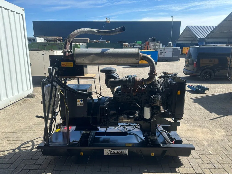 Gerador elétrico Iveco FPT NEF45 SM1A.A007 Himoinsa Stamford 66 kVA generatorset: foto 16