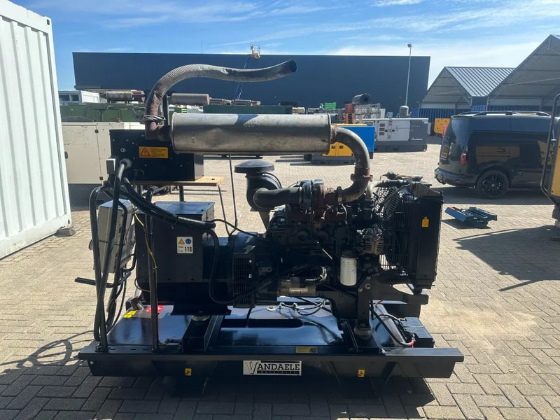 Gerador elétrico Iveco FPT NEF45 SM1A.A007 Himoinsa Stamford 66 kVA generatorset: foto 5