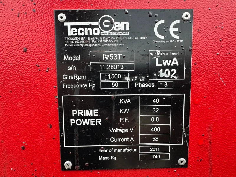 Iveco FPT Tecnogen Mecc Alte Spa 40 kVA Silent generatorset - Gerador elétrico: foto 3 Iveco FPT Tecnogen Mecc Alte Spa 40 kVA Silent generatorset - Gerador elétrico: foto 3