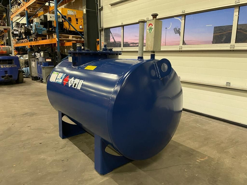 Jacobi Dieseltank 1200 Liter Jacobi Kiwa - Depósito de armazenamento: foto 3 Jacobi Dieseltank 1200 Liter Jacobi Kiwa - Depósito de armazenamento: foto 3