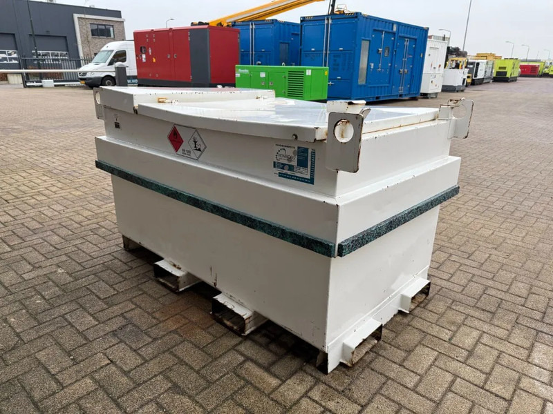 Kiwa IBC Steenbergen 1150 liter Kiwa IBC Dieseltank met handpomp - Contêiner marítimo: foto 4 Kiwa IBC Steenbergen 1150 liter Kiwa IBC Dieseltank met handpomp - Contêiner marítimo: foto 4