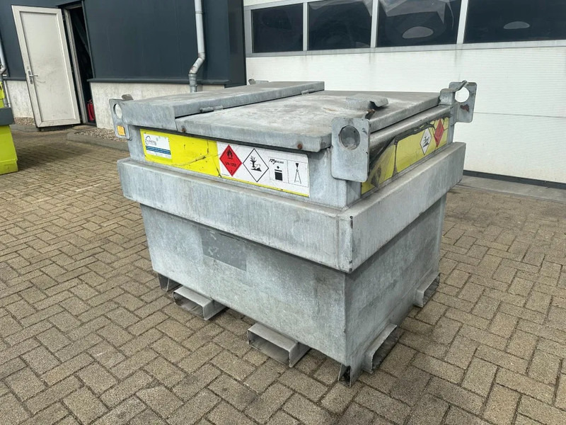 Kiwa IBC Steenbergen 750 liter Dieseltank met Handpomp Milieutank Gegalvaniseerd - Depósito de armazenamento: foto 4 Kiwa IBC Steenbergen 750 liter Dieseltank met Handpomp Milieutank Gegalvaniseerd - Depósito de armazenamento: foto 4
