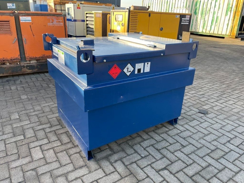 Kiwa IBC Steenbergen 750 liter Dieseltank met handpomp - Depósito de armazenamento: foto 3 Kiwa IBC Steenbergen 750 liter Dieseltank met handpomp - Depósito de armazenamento: foto 3