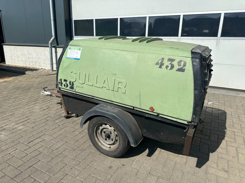Kubota V2203 Sullair K65 Mobiele Diesel Compressor 3.7 m3 / min 30 kW 7 Bar - Compressor de ar: foto 5 Kubota V2203 Sullair K65 Mobiele Diesel Compressor 3.7 m3 / min 30 kW 7 Bar - Compressor de ar: foto 5