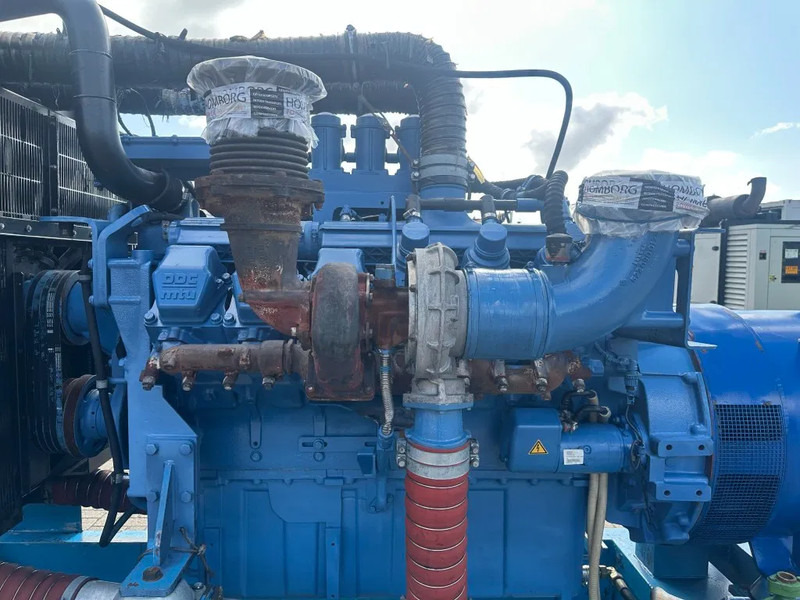 MTU 12V 2000 Marelli 750 kVA generatorset - Gerador elétrico: foto 5 MTU 12V 2000 Marelli 750 kVA generatorset - Gerador elétrico: foto 5