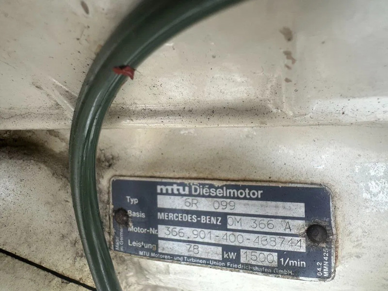 MTU 6R 099 Mercedes Benz OM 366 A 96 kVA Marine generatorset - Gerador elétrico: foto 5 MTU 6R 099 Mercedes Benz OM 366 A 96 kVA Marine generatorset - Gerador elétrico: foto 5