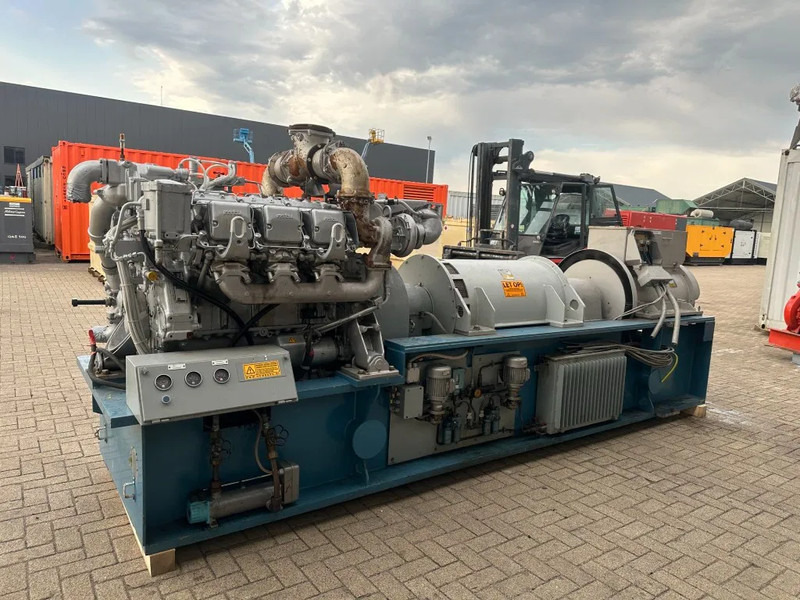 MTU 6V 331 No Break 200 kVA noodstroom generatorset as New ! - Gerador elétrico: foto 5 MTU 6V 331 No Break 200 kVA noodstroom generatorset as New ! - Gerador elétrico: foto 5