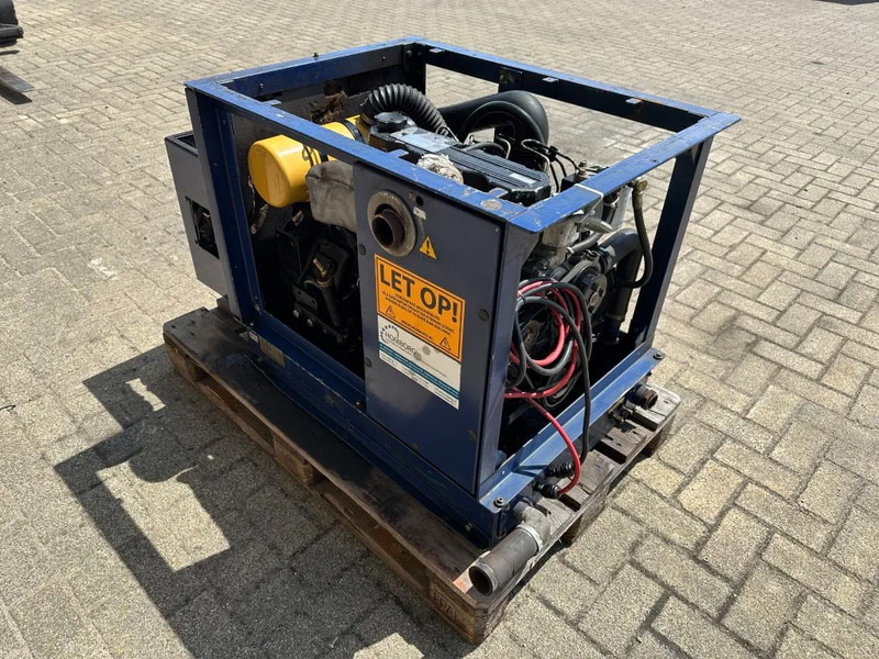 Mitsubishi S4Q2 Stamford 20 kVA marine generatorset - Gerador elétrico: foto 2 Mitsubishi S4Q2 Stamford 20 kVA marine generatorset - Gerador elétrico: foto 2