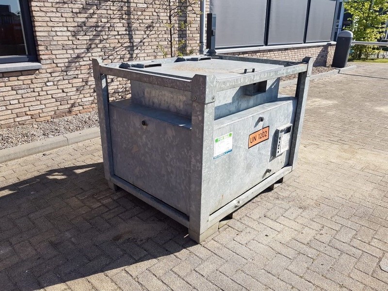 OTTO 1000 liter dieseltank IBC Gegalvaniseerd as New ! - Depósito de armazenamento: foto 2 OTTO 1000 liter dieseltank IBC Gegalvaniseerd as New ! - Depósito de armazenamento: foto 2