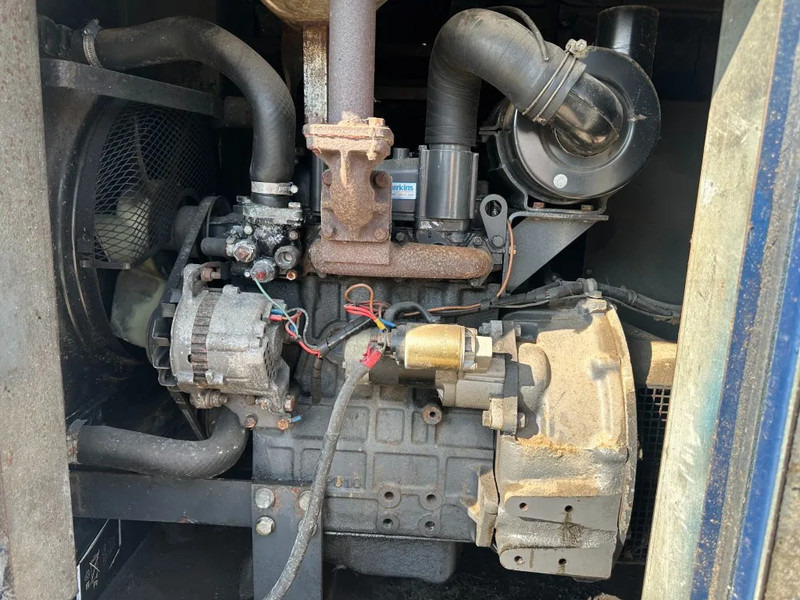 Gerador elétrico Perkins 130.13 Mecc Alte Spa 10 kVA Silent generatorset: foto 10