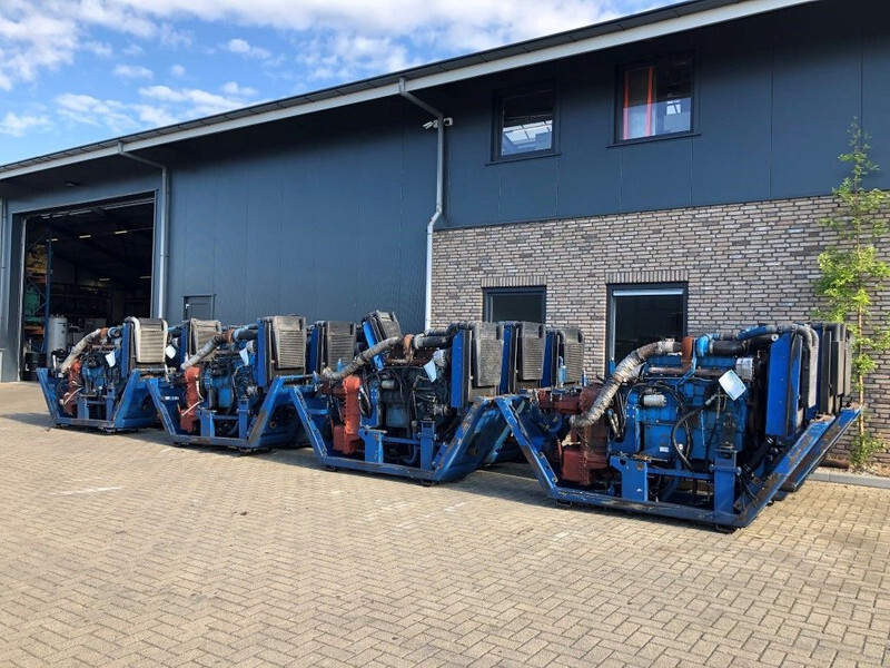 Motor Sisu Valmet Diesel 74.234 ETA 181 HP diesel enine with ZF gearbox: foto 9