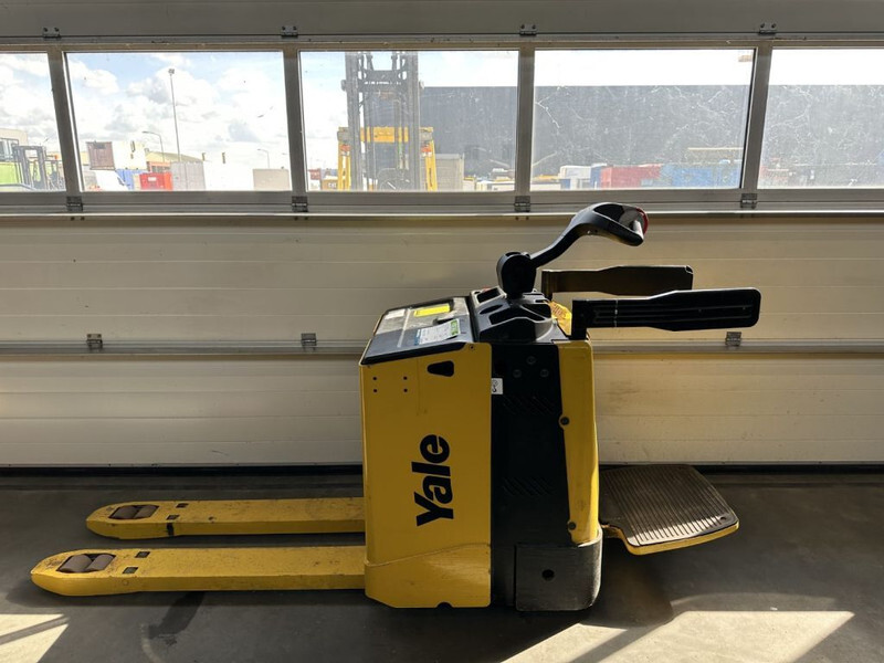 Yale MP 20 X FBW 2 ton Palletwagen Elektra Pallettruck Meerijder - Porta-palete: foto 4 Yale MP 20 X FBW 2 ton Palletwagen Elektra Pallettruck Meerijder - Porta-palete: foto 4