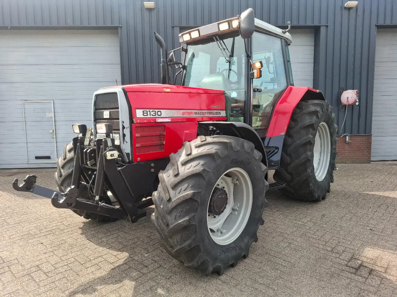 Massey Ferguson 8130 dynashift - Trator: foto 1 Massey Ferguson 8130 dynashift - Trator: foto 1