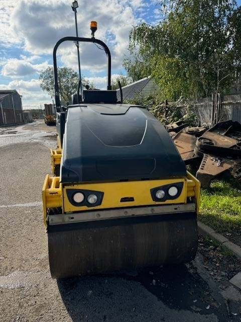 Compactador de asfalto Bomag BW 120 AD-5: foto 6